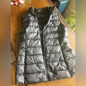 Eddie Bauer Vest